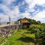 Guestready - Casa Do Feno Santa Cruz (Madeira)